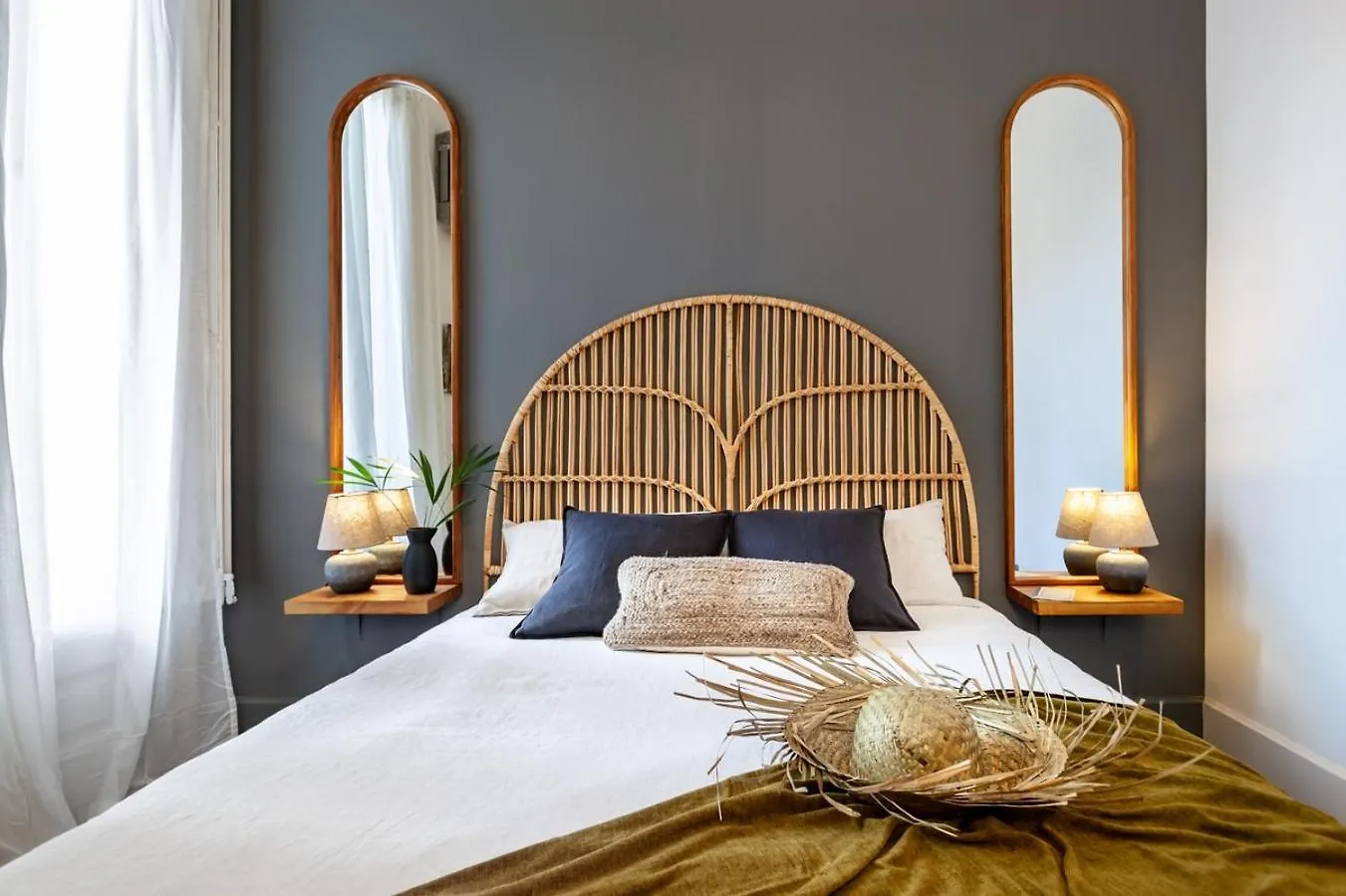 Appartamento Depok - 2 Bedrooms And Balcony In Eixample Dreta Barcellona