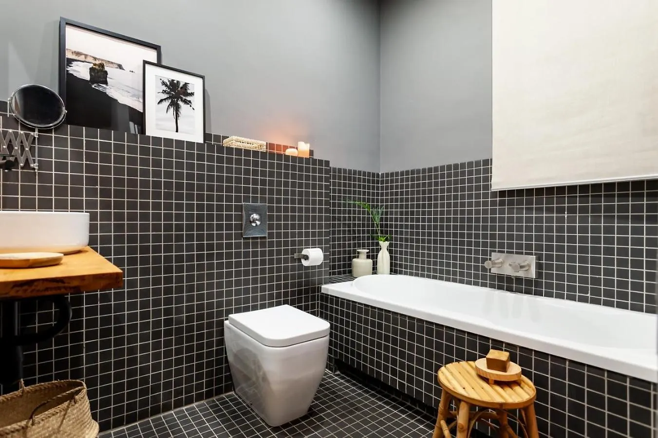 Depok - 2 Bedrooms And Balcony In Eixample Dreta Barcellona Appartamento