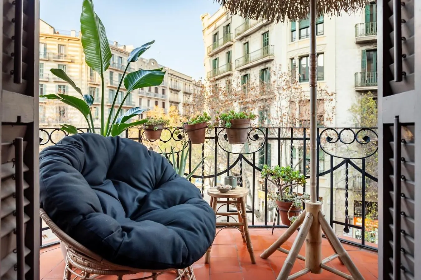 Appartamento Depok - 2 Bedrooms And Balcony In Eixample Dreta Barcellona