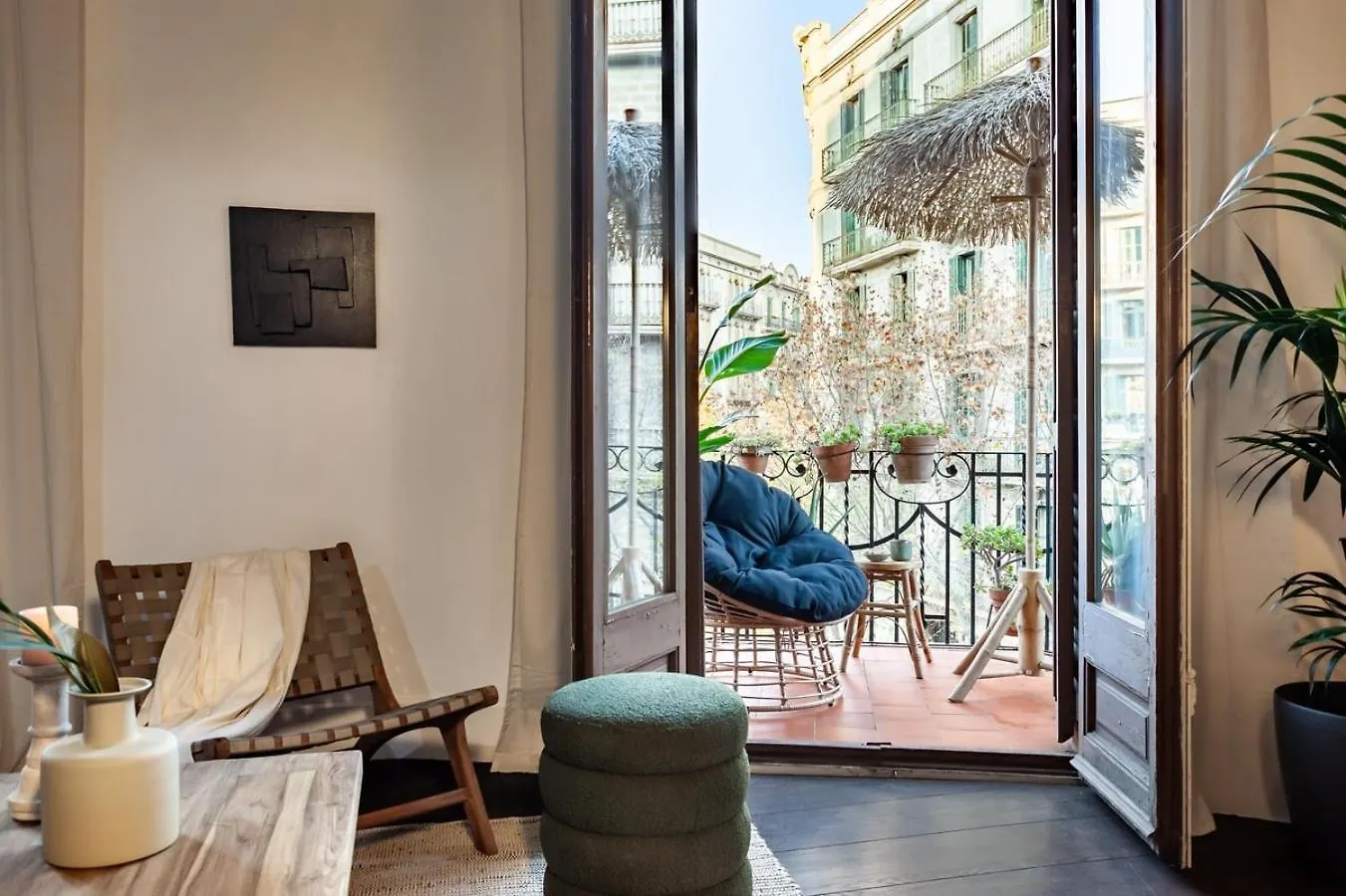 Depok - 2 Bedrooms And Balcony In Eixample Dreta Barcellona 0*,